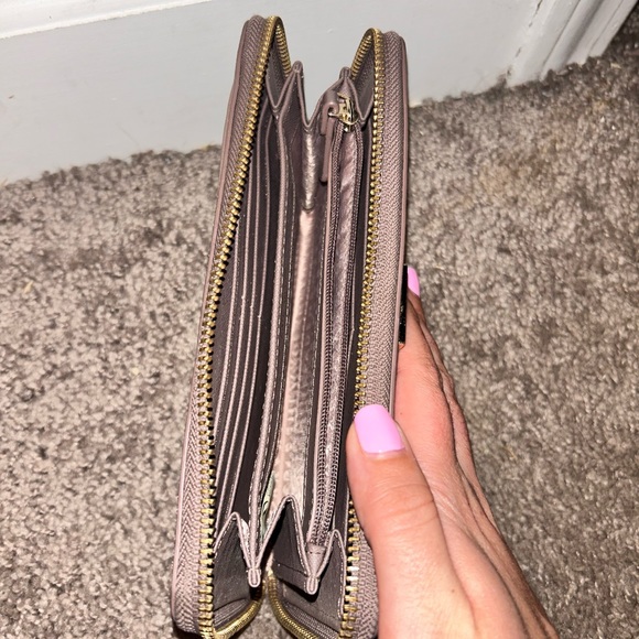 Kate Spade Purse and Wallet Set - Picture 2 of 9